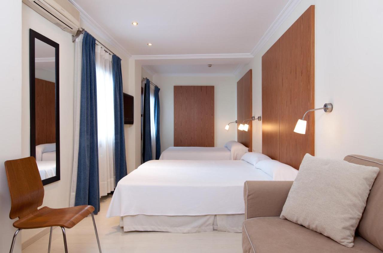 Hotel Mr Costa Blanca เดเนีย ภายนอก รูปภาพ