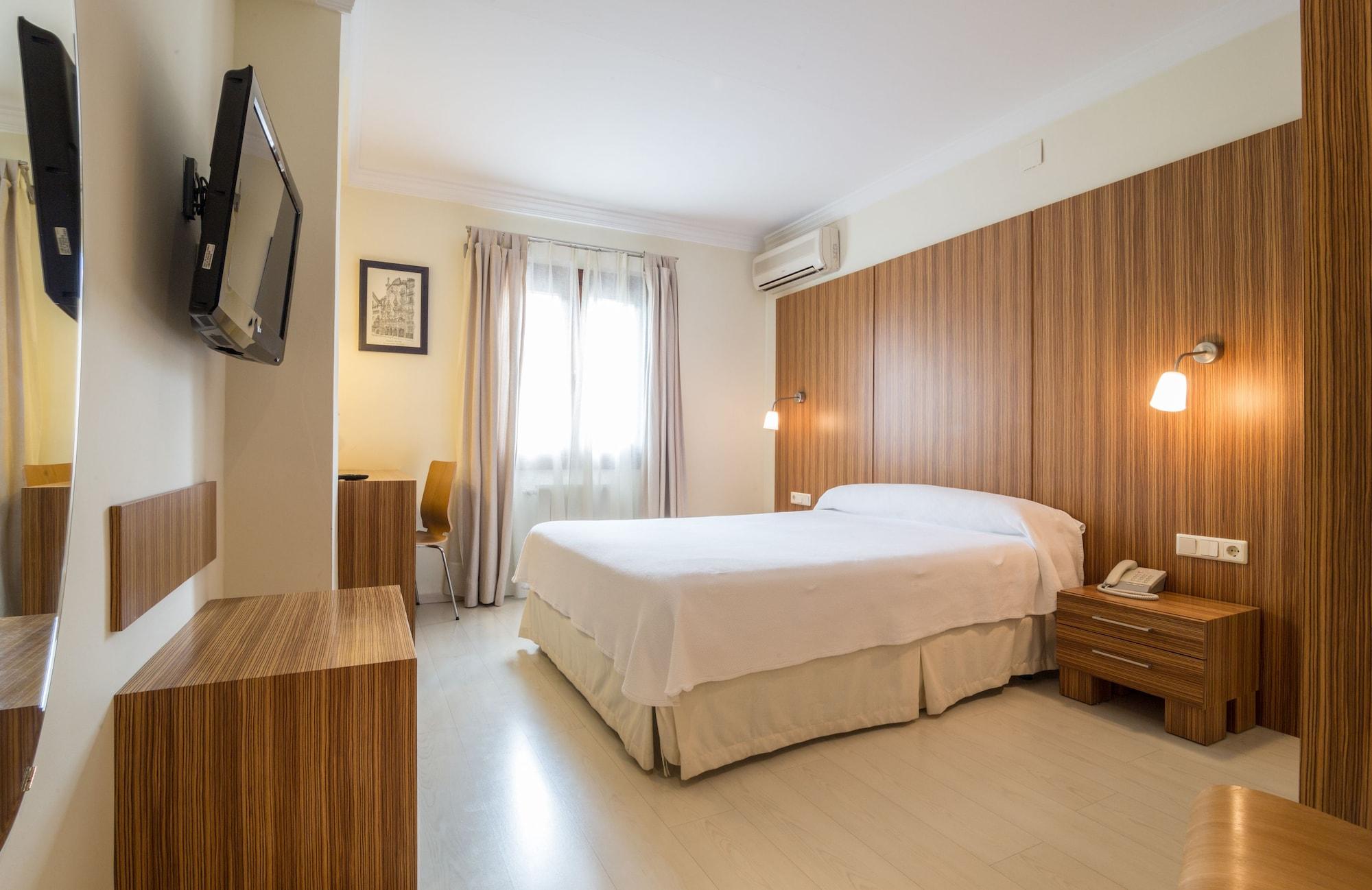 Hotel Mr Costa Blanca เดเนีย ภายนอก รูปภาพ