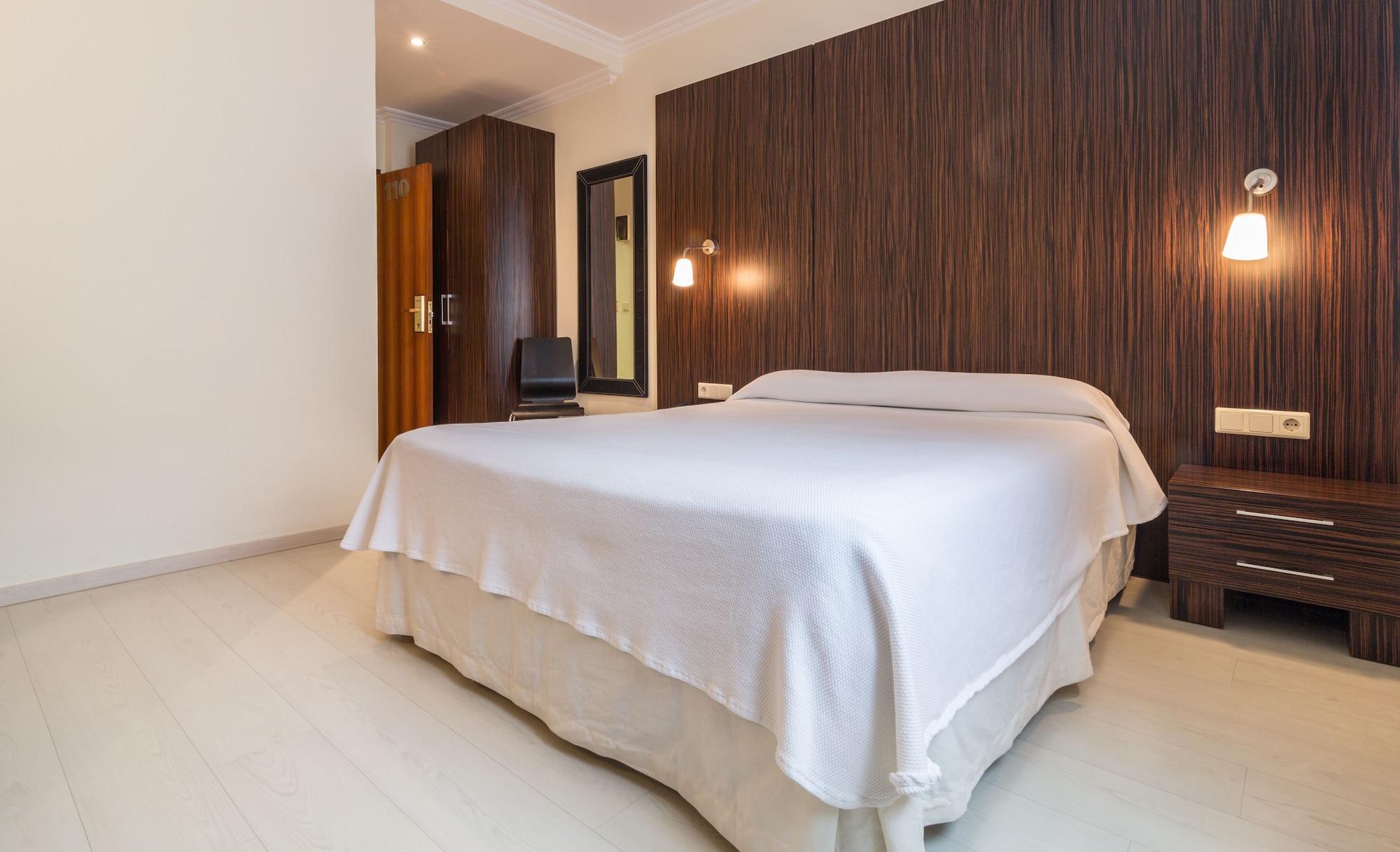 Hotel Mr Costa Blanca เดเนีย ภายนอก รูปภาพ