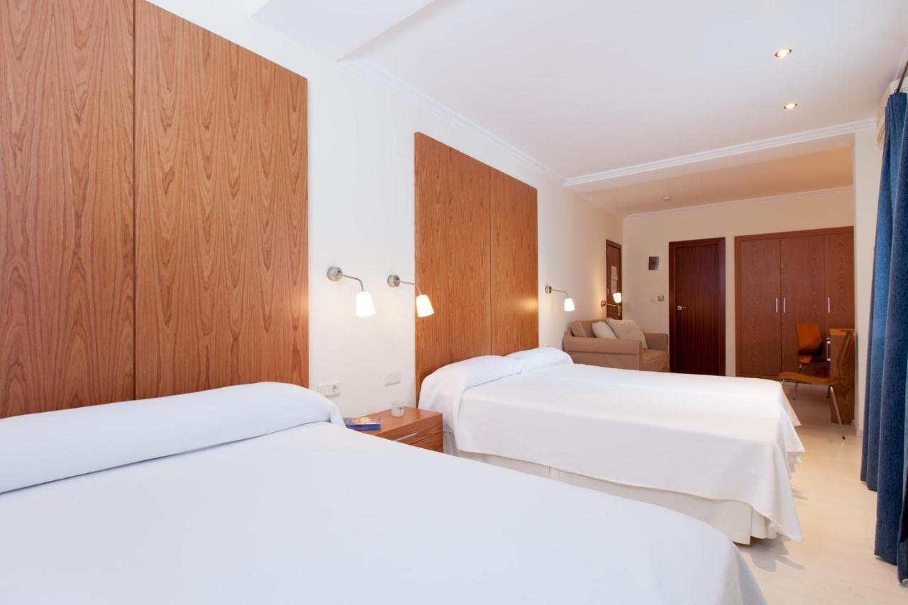 Hotel Mr Costa Blanca เดเนีย ภายนอก รูปภาพ