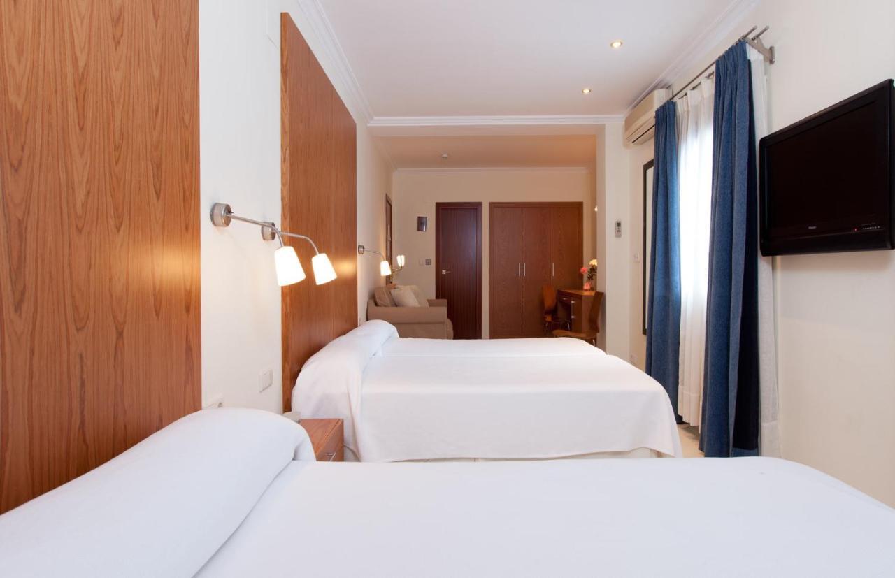 Hotel Mr Costa Blanca เดเนีย ภายนอก รูปภาพ