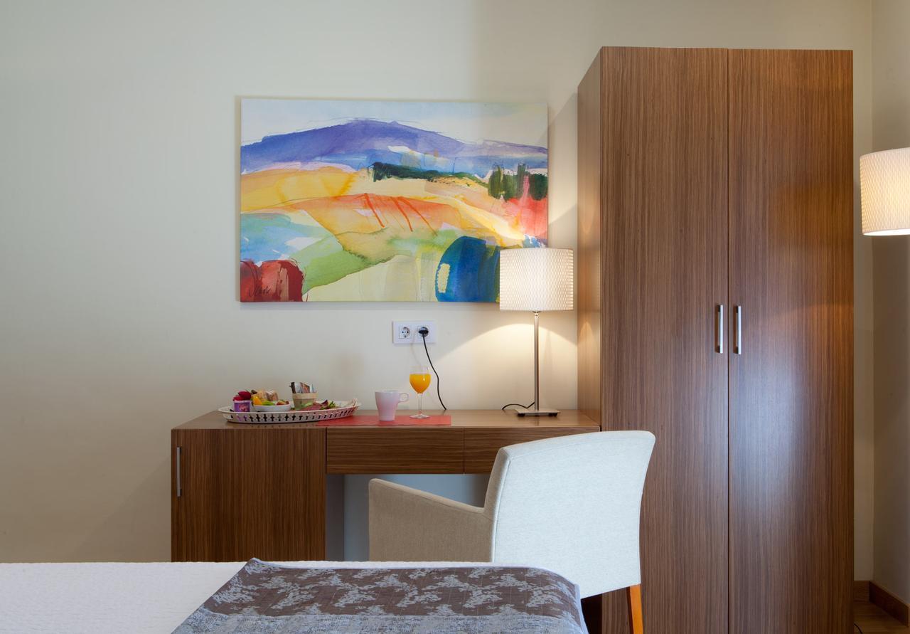 Hotel Mr Costa Blanca เดเนีย ภายนอก รูปภาพ